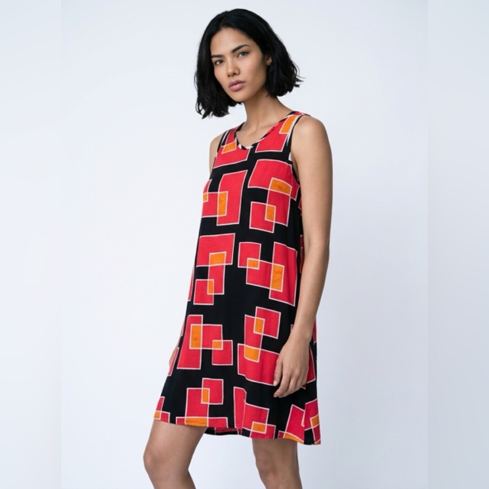 Sleeveless Geometric Print Dress - Black & Red